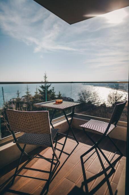 Luxury Apartament Near The Sea *
